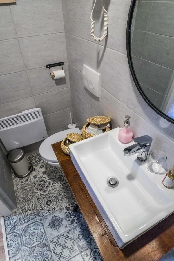 Apartments Industrial Nordic ซาเกร็บ ภายนอก รูปภาพ